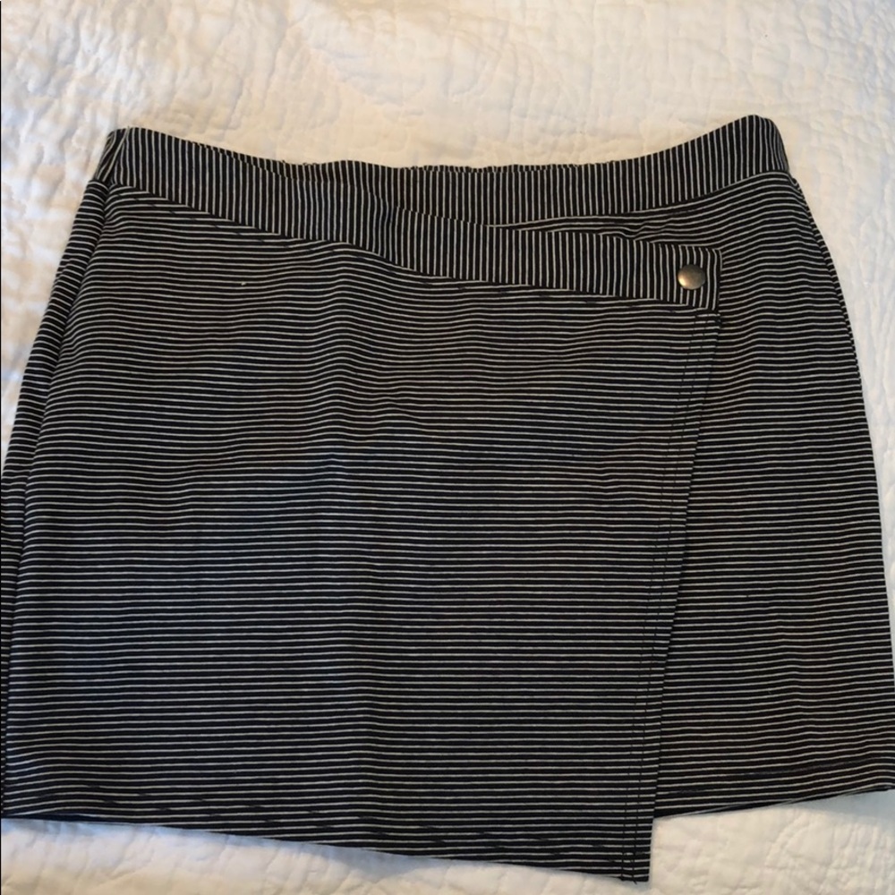 Stripped skirt